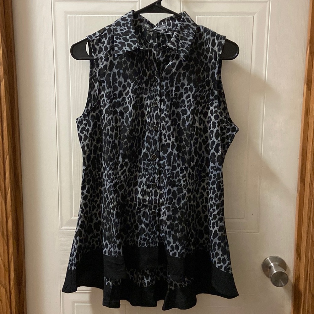 Signature Collection Button Up Flowy Tank Blouse Leopard Print Size Medium